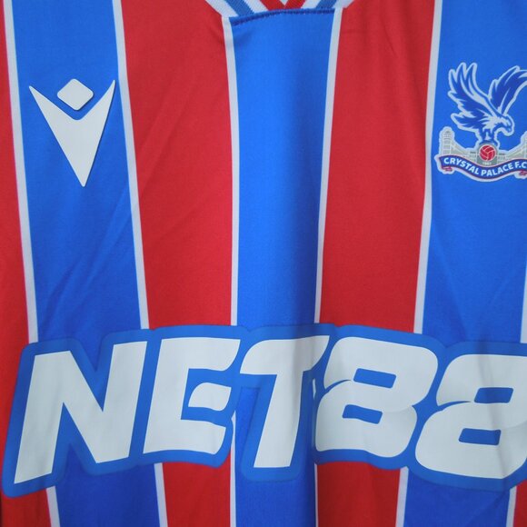 Crystal Palace home soccer jersey, Macron, large - Picture 3 of 7